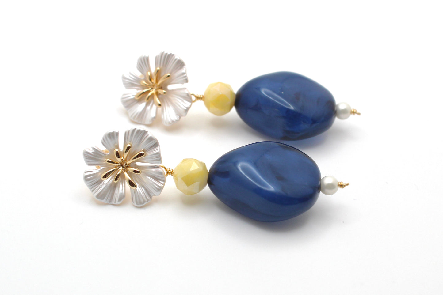 Blue Daisy Earrings